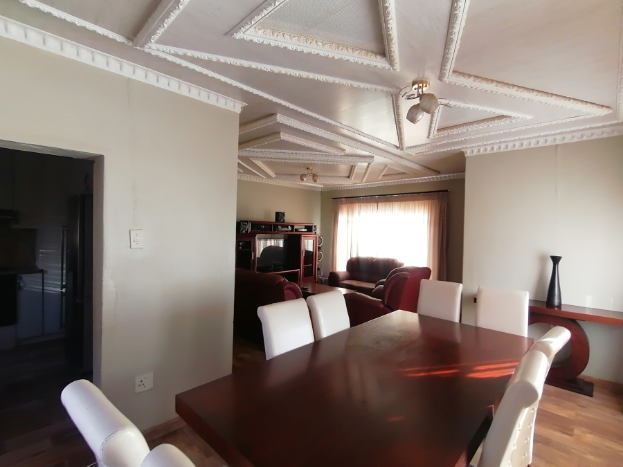 3 Bedroom Property for Sale in Kanana North West